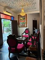 Hotel Kanak Niwas