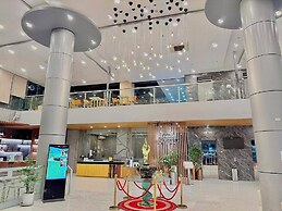 Skyport Hotel