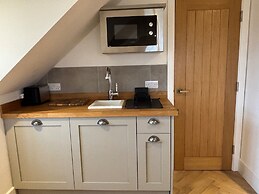 Idyllic Studio in Tenterden