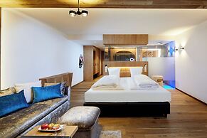 Alpine Hotel Resort Goies