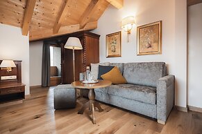 Alpine Hotel Resort Goies