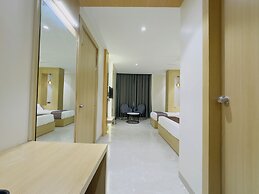 Travinities Hotel Avni Palace