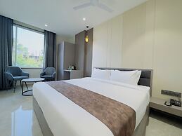 Travinities Hotel Avni Palace