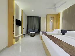 Travinities Hotel Avni Palace