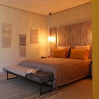 YMY BEACH HOUSE