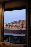 YMY BEACH HOUSE