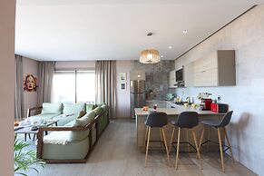 YMY BEACH HOUSE