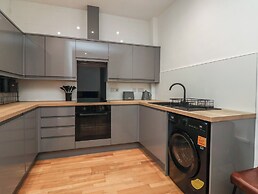 Apartment 10
