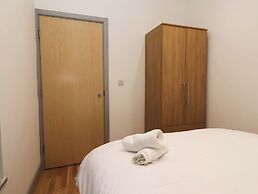 Apartment 10