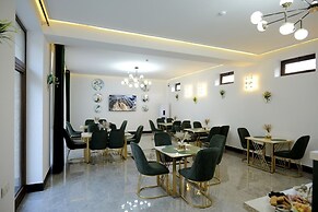 Mubina Hotel