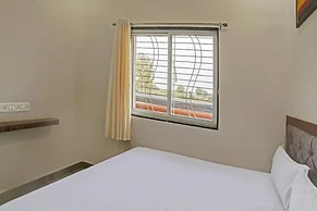 Hotel Brown Hill and Family Restaurant