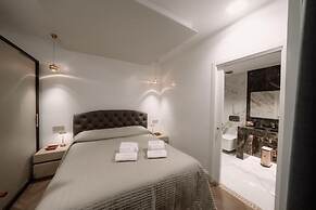 Sofia Ultra Suite Collection