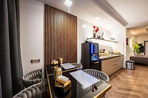 Sofia Ultra Suite Collection