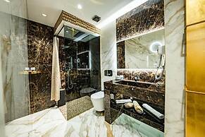 Sofia Ultra Suite Collection