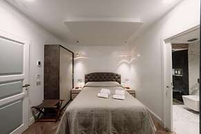 Sofia Ultra Suite Collection