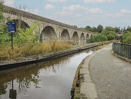 2 Aqueduct Cottages