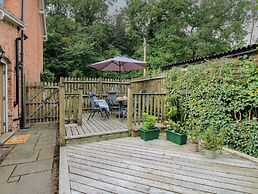 2 Aqueduct Cottages