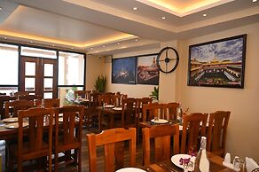 Hotel Golden Potala