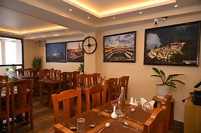 Hotel Golden Potala