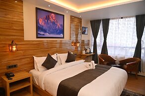 Hotel Golden Potala