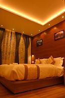 Hotel Golden Potala