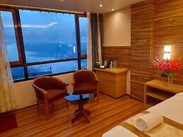 Hotel Golden Potala