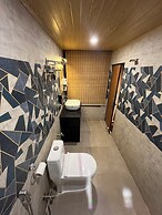 Hotel Golden Potala