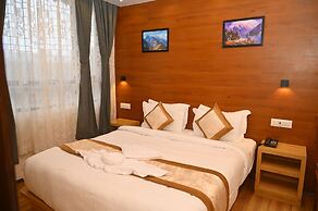 Hotel Golden Potala