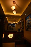 Hotel Golden Potala