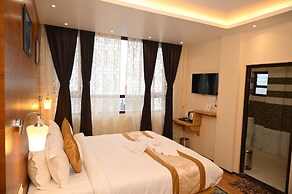 Hotel Golden Potala
