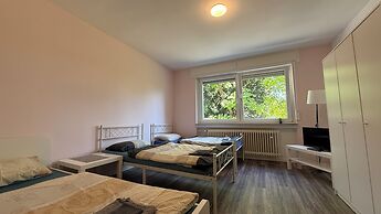 Three Bedroom Comfort Apartment Maintal
