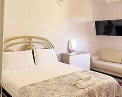S.R. Guesthouse