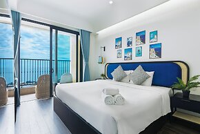 Capella Apartment Fireworks & Ocean View