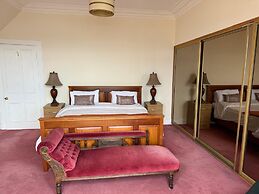 Strathlene House Retreat - 5 Bedrooms