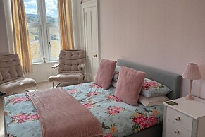 Strathlene House Retreat - 5 Bedrooms