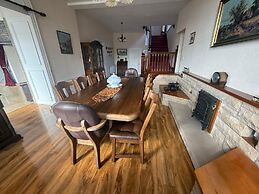 Strathlene House Retreat - 5 Bedrooms