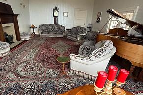 Strathlene House Retreat - 5 Bedrooms
