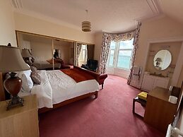 Strathlene House Retreat - 5 Bedrooms