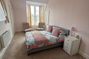 Strathlene House Retreat - 5 Bedrooms