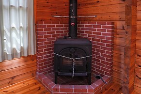 Sakata Log House