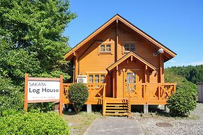 Sakata Log House