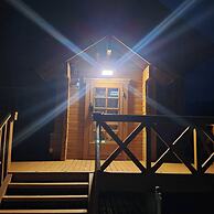 Sakata Log House