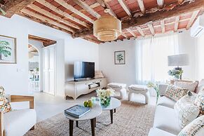 Villa Podere Falcione