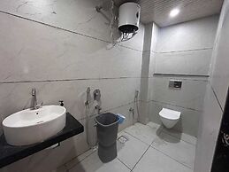 HOTEL SHREE GAJANAND PALACE