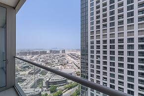 Chic 2 bed Apartment in Sobha Creek Vistas