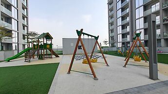 Chic 2 bed Apartment in Sobha Creek Vistas