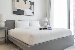 Chic 2 bed Apartment in Sobha Creek Vistas