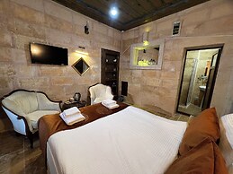 TATLI KAYA OTEL