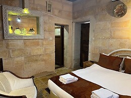 TATLI KAYA OTEL