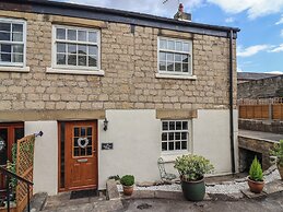 Maple Tree Cottage